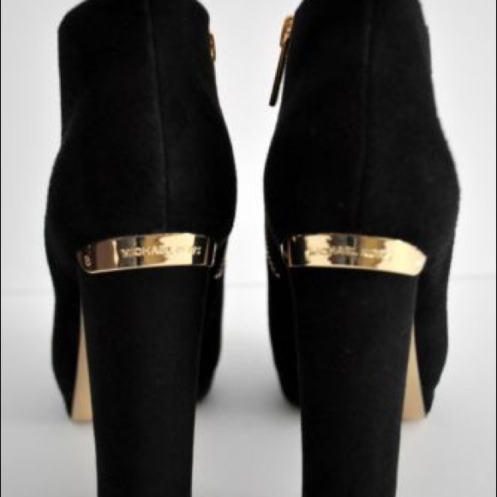 *SOLD* Michael Kors HAVEN Black Suede Ankle Boots - Picture 3 of 4